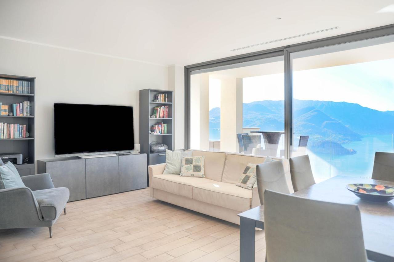 The View!!! By Design Studio Perledo Esterno foto